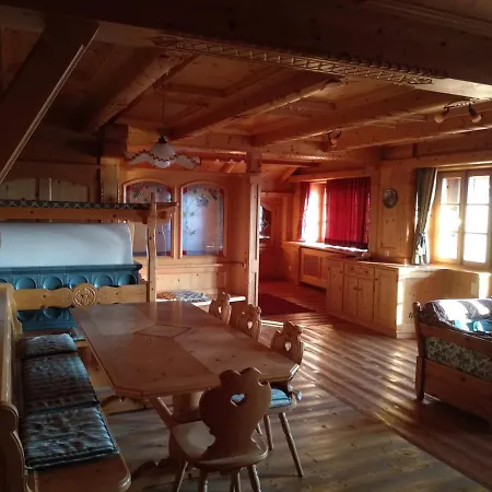 Apartment Un Bel Panorama In Un Ambiente Famigliare Tesero