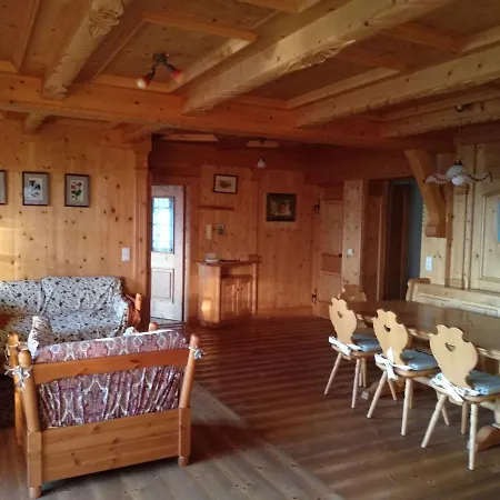 Un Bel Panorama In Un Ambiente Famigliare Apartment Tesero